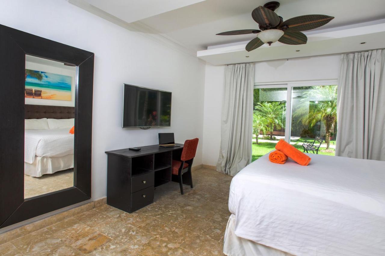 Chateau Del Mar Ocean Villa Punta Cana Exterior photo